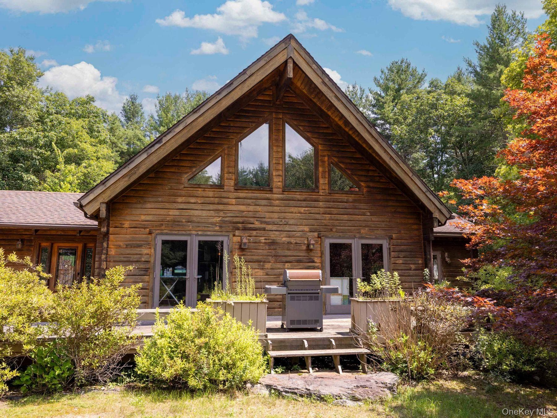 11 Spruce Hill Road thumbnail 2