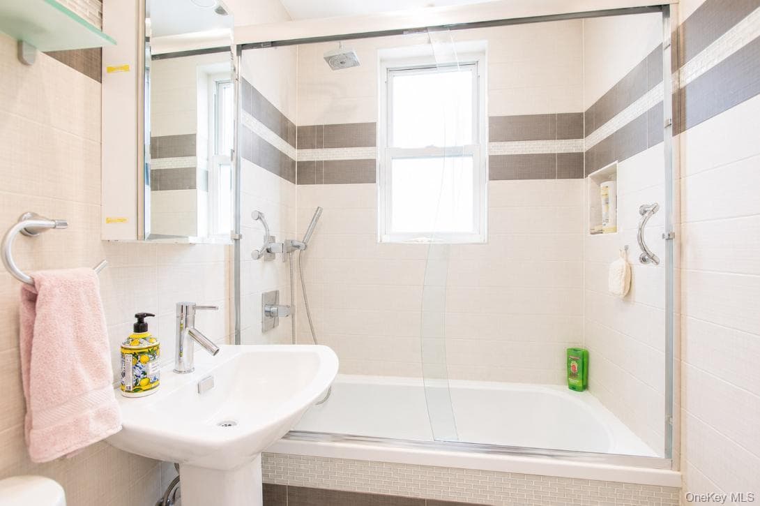 210 E Broadway Unit: 6L thumbnail 8