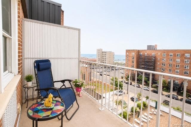 210 E Broadway Unit: 6L thumbnail 20