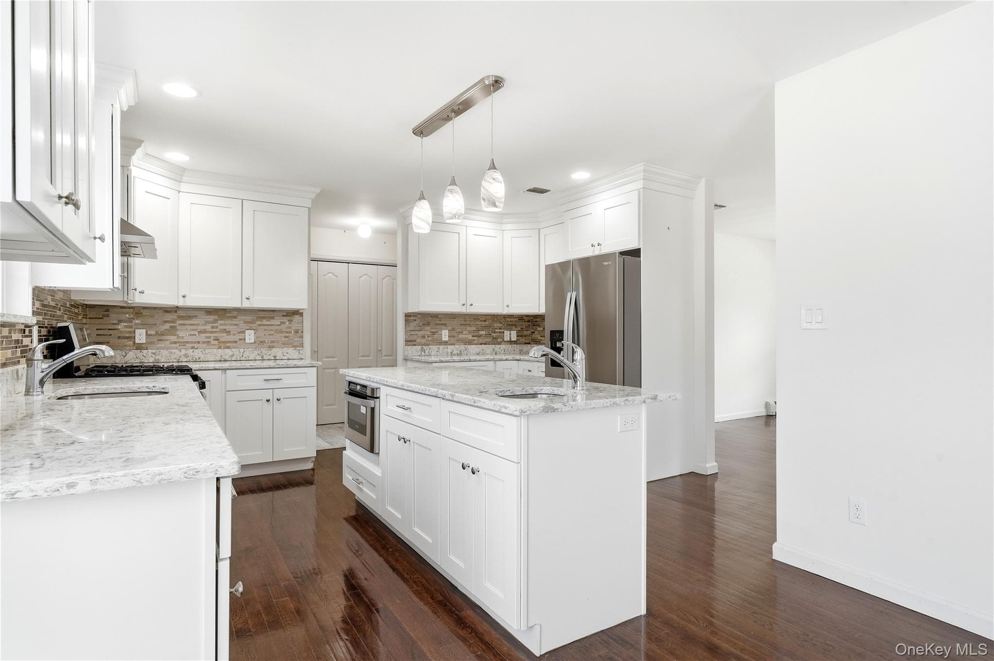59 Southard Avenue thumbnail 5
