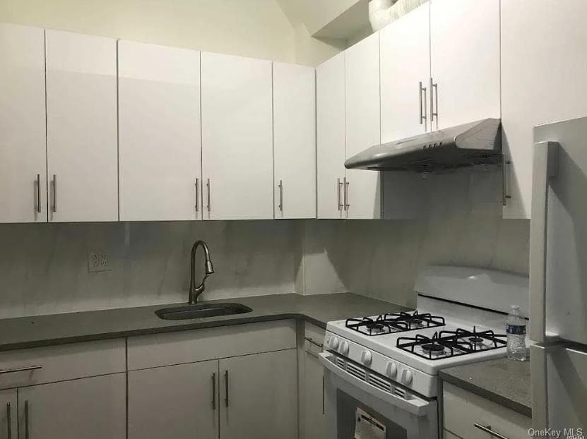 42-60 Colden Street Unit: 1B thumbnail 4