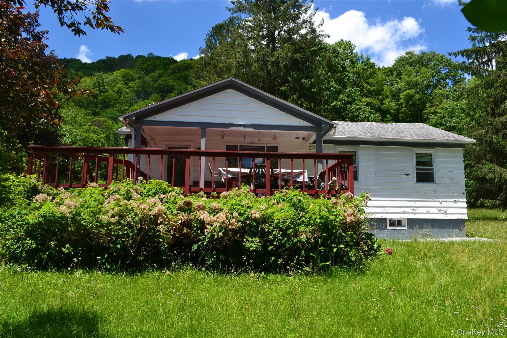 549 Gavette Road photo 1