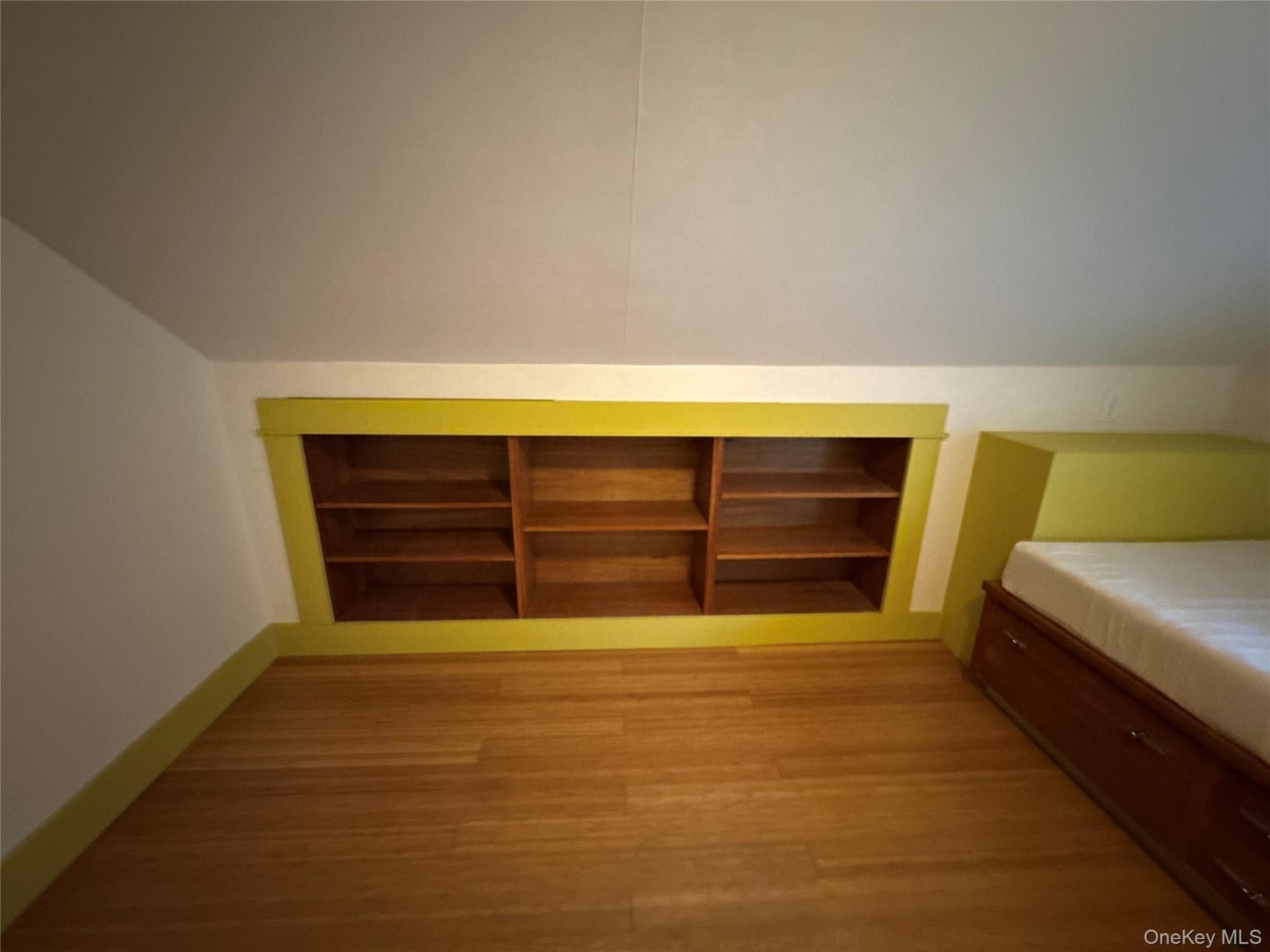 2 Hickory Lane Unit: RD19 thumbnail 24