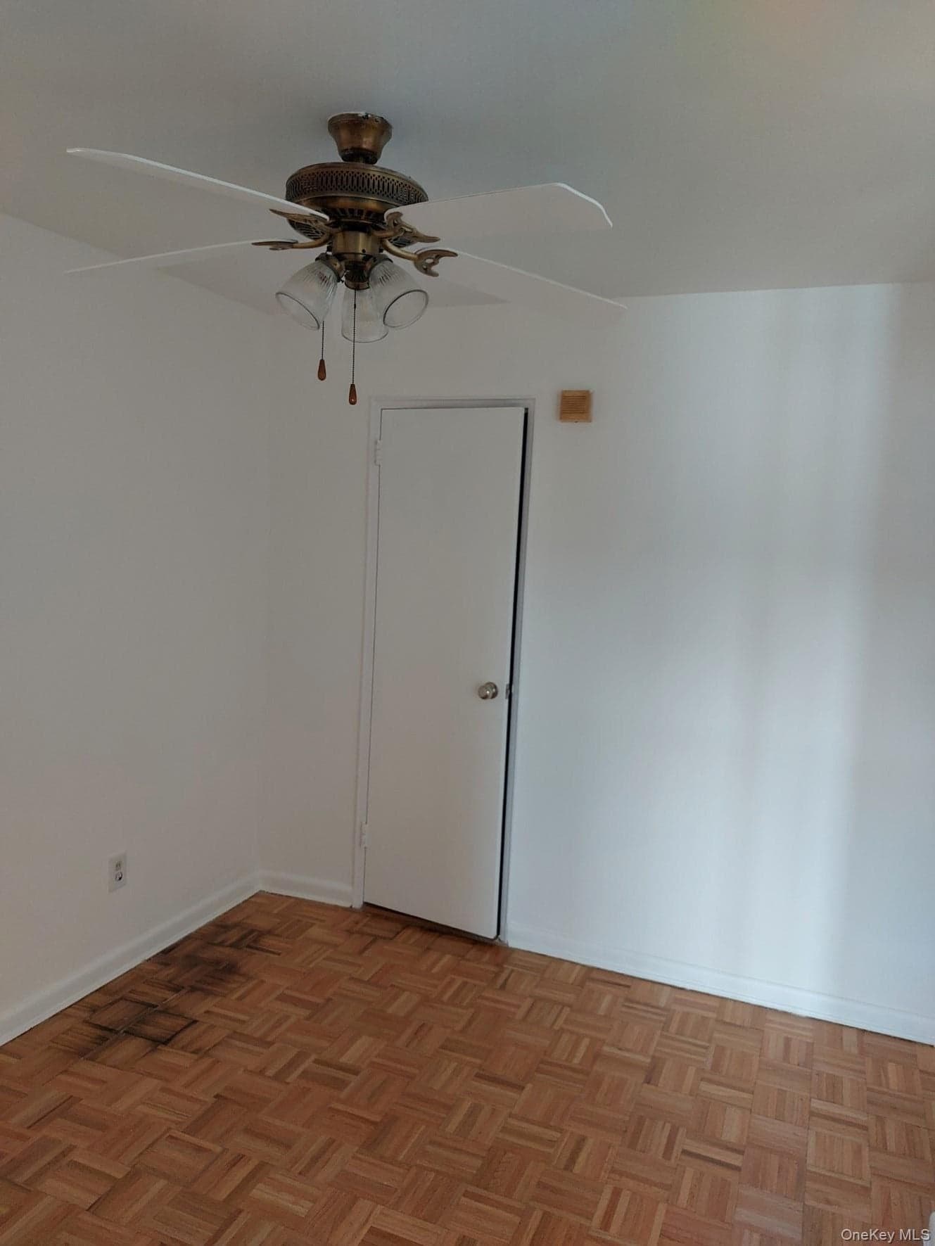 679 Warburton Avenue Unit: 1L thumbnail 6