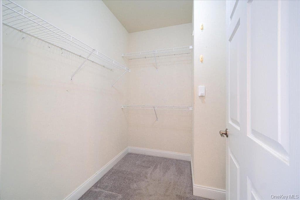 732 Regency Drive thumbnail 30