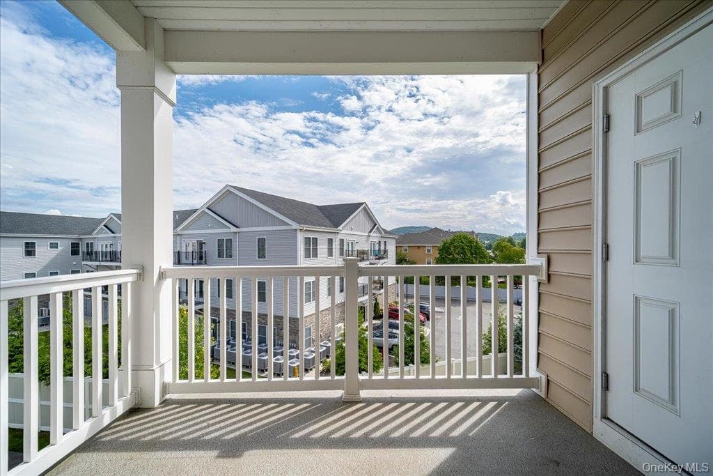732 Regency Drive thumbnail 37