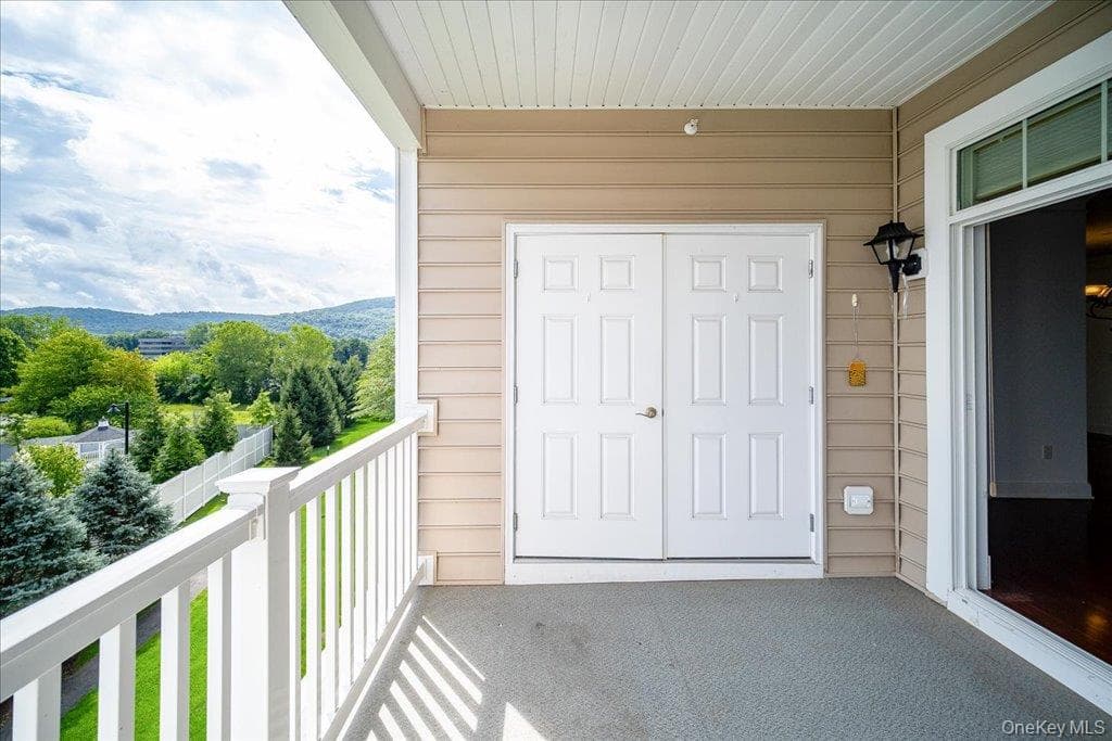 732 Regency Drive thumbnail 38