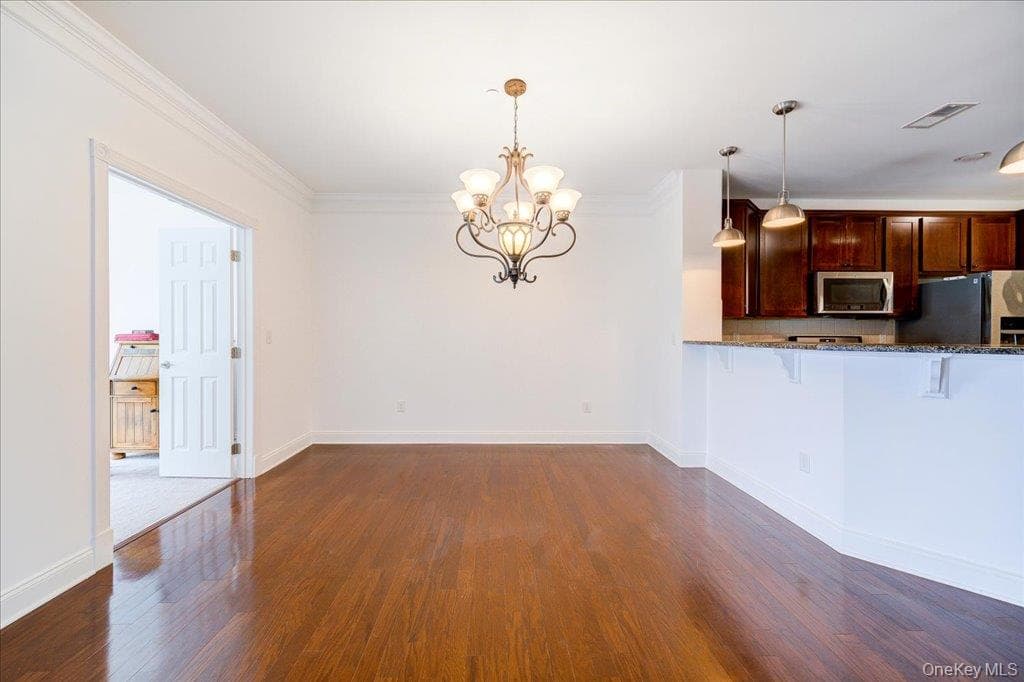 732 Regency Drive thumbnail 10