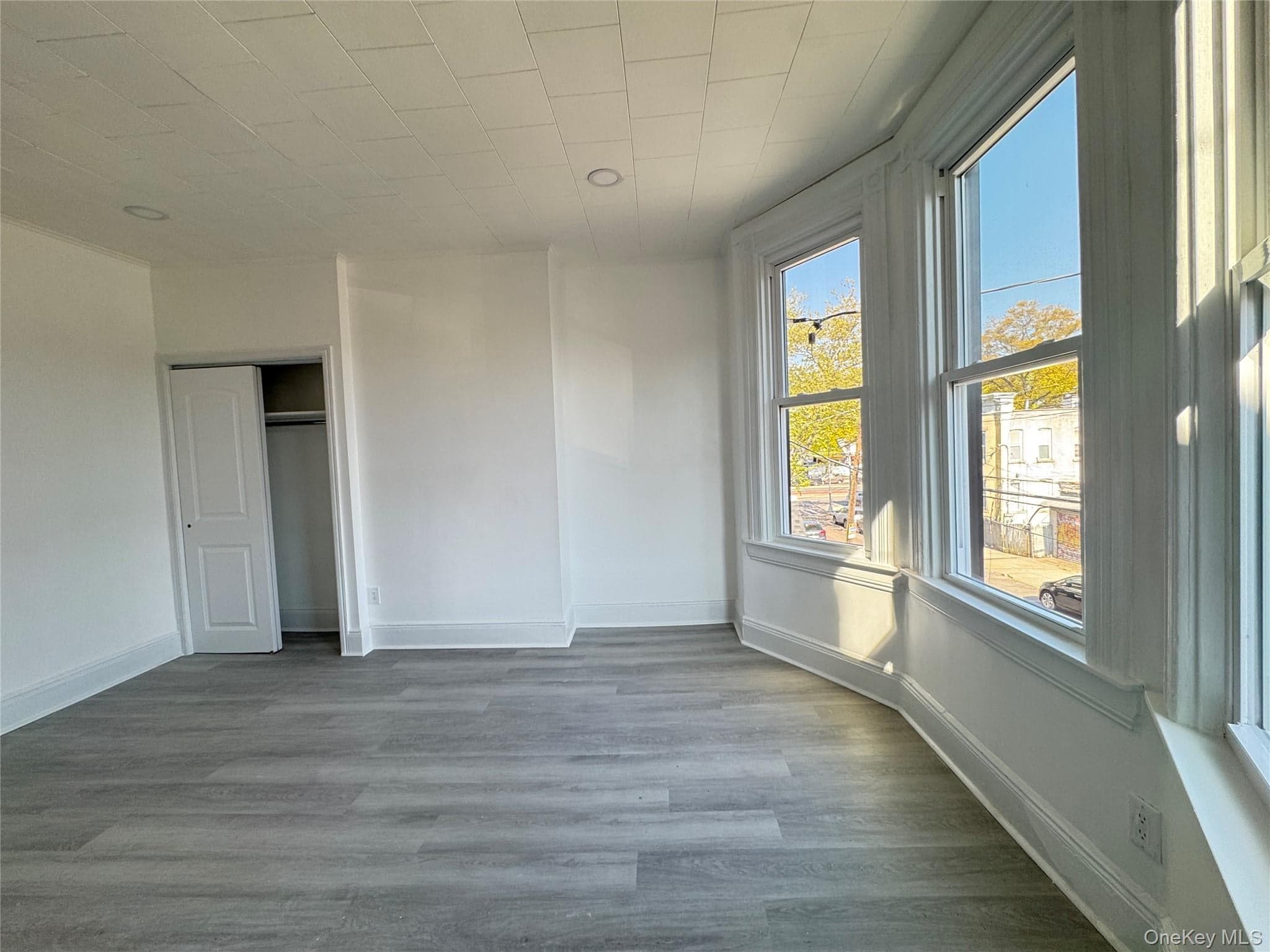 9209 88th Avenue thumbnail 12