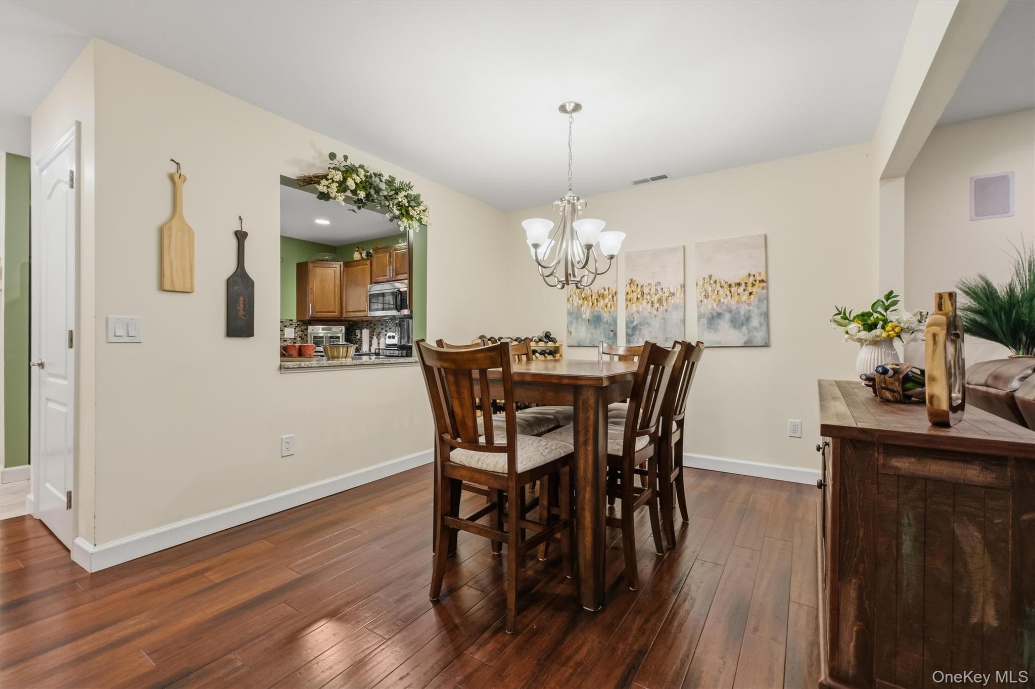 5304 Applewood Circle thumbnail 7