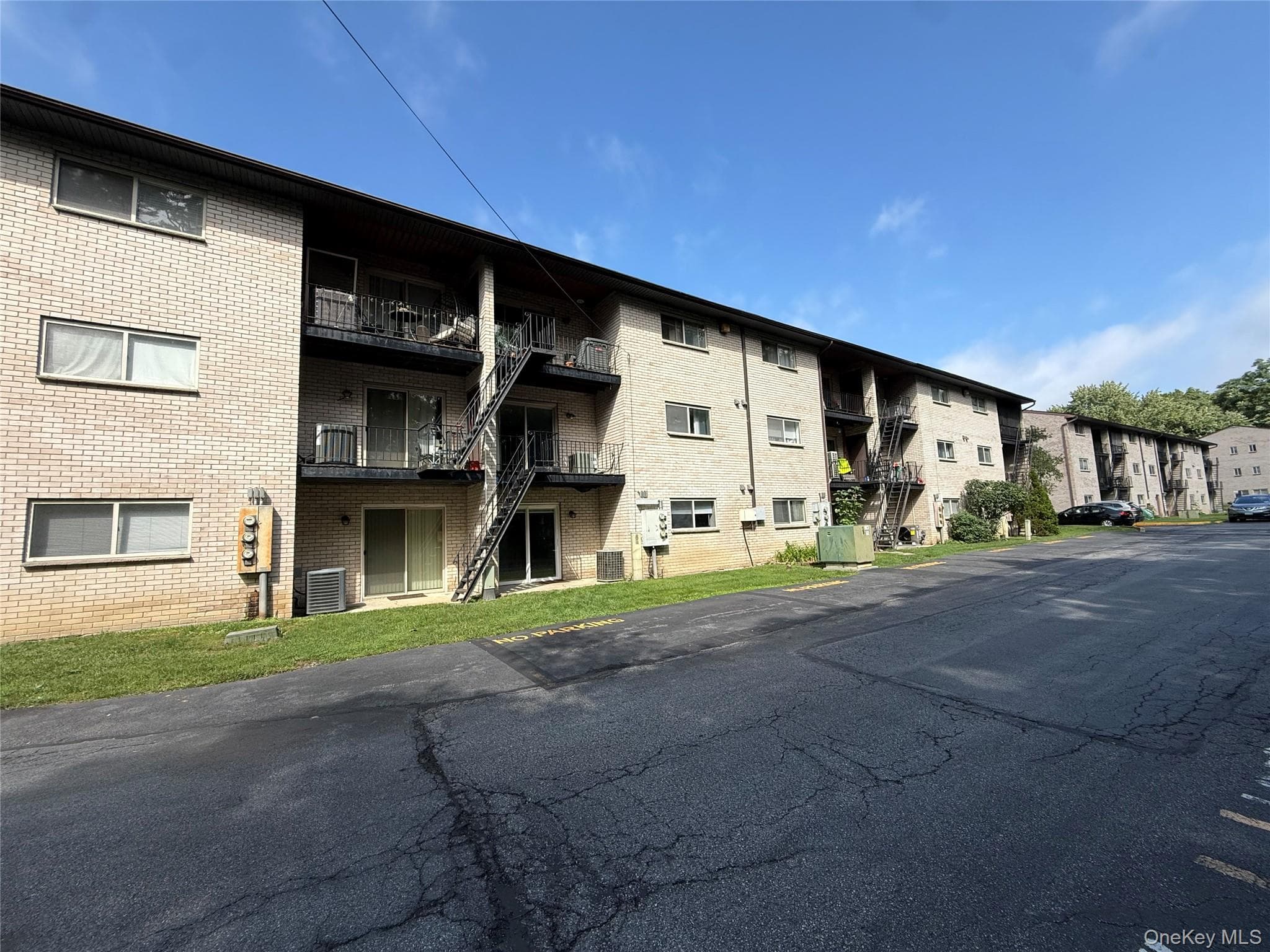 26 Cooper Road Unit: 810 thumbnail 22