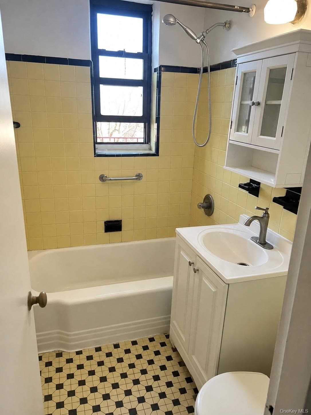 88-30 182nd Street Unit: 3F thumbnail 12