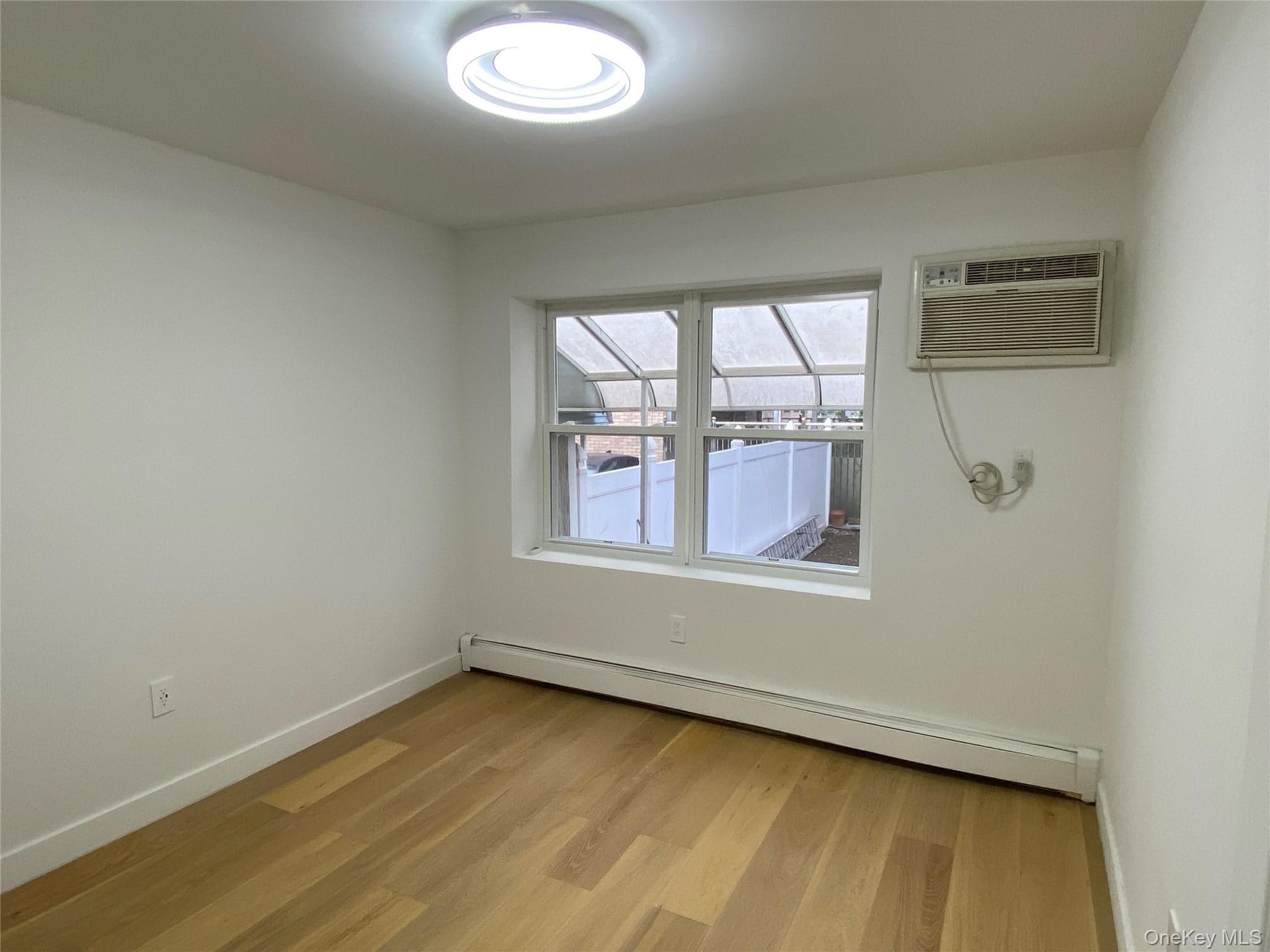 101-12 101st Avenue thumbnail 9