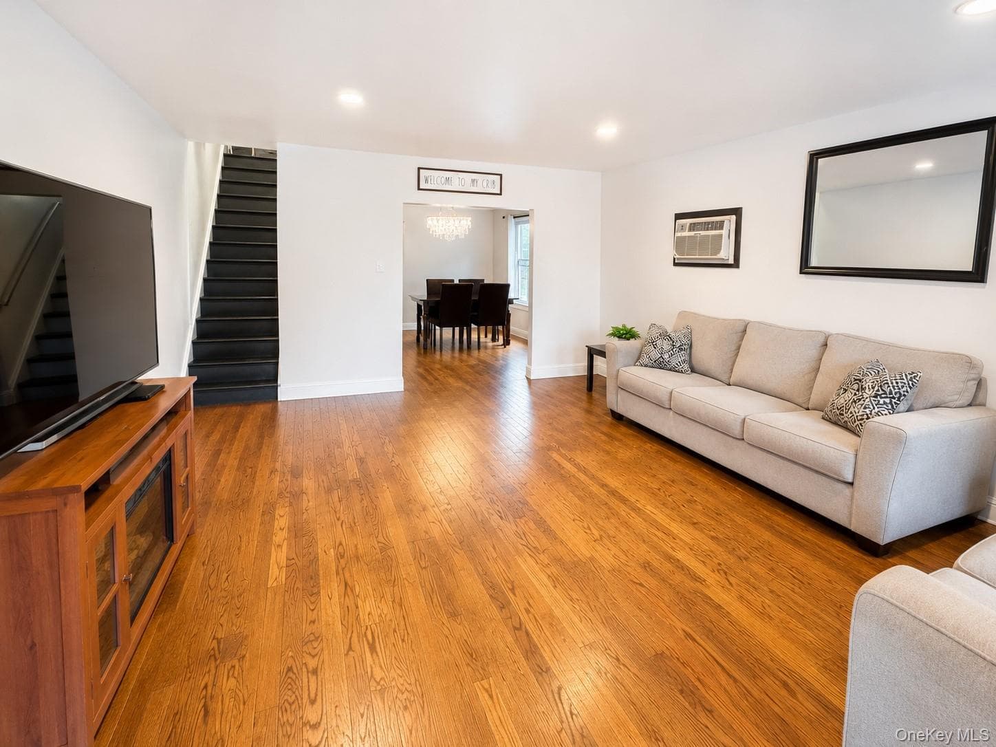 10713 Sutter Avenue thumbnail 8