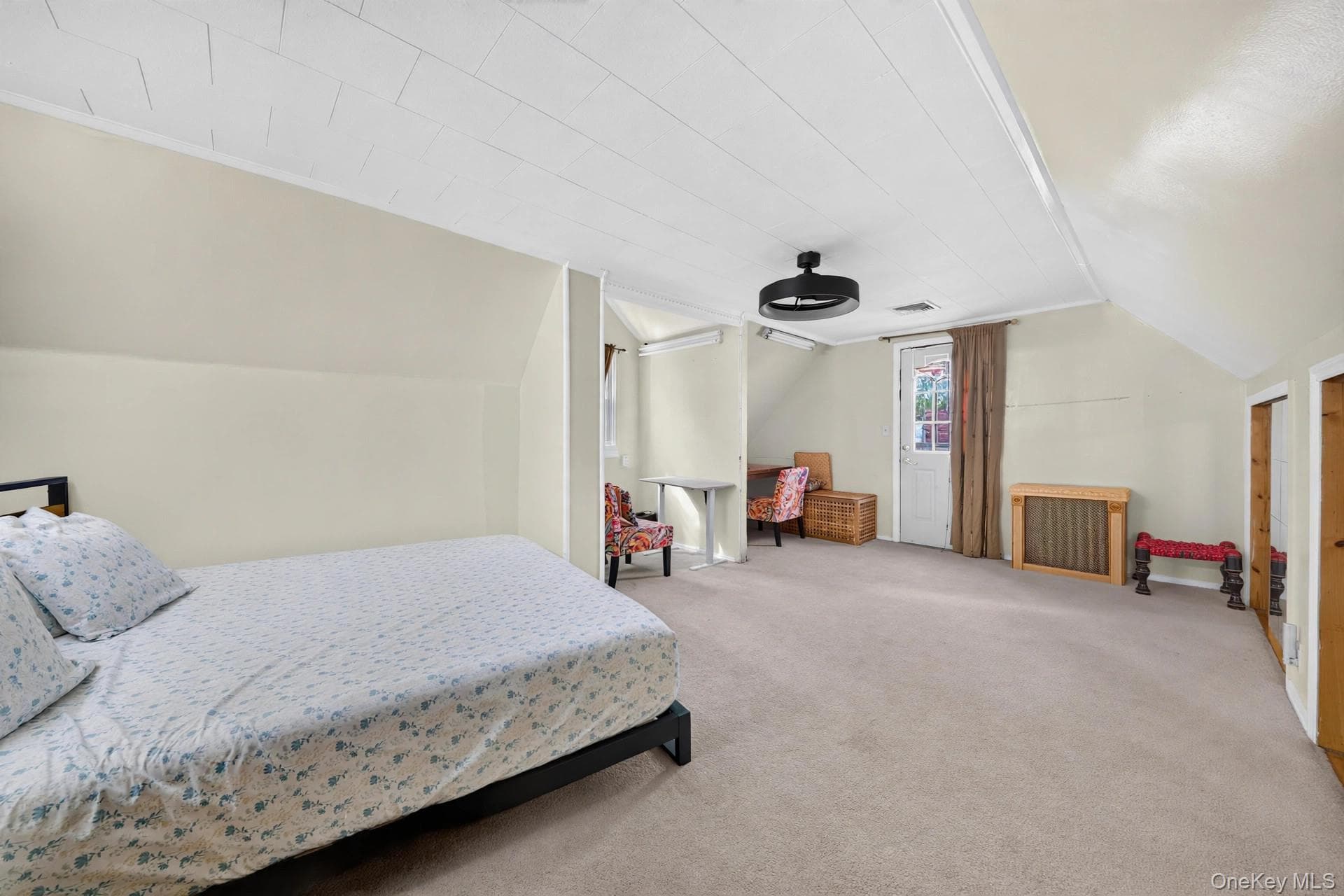 471 Beech Street thumbnail 12