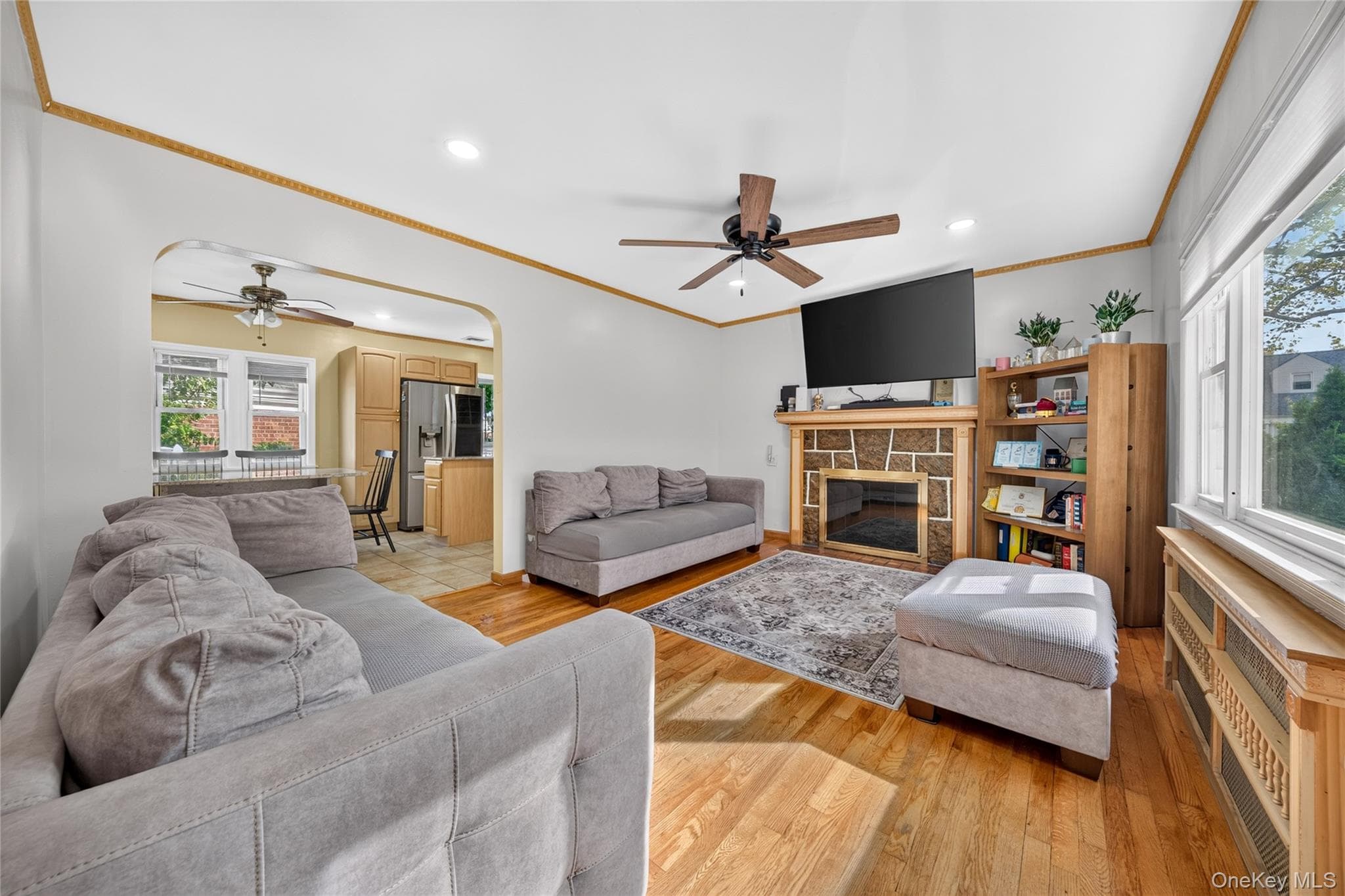 471 Beech Street thumbnail 3