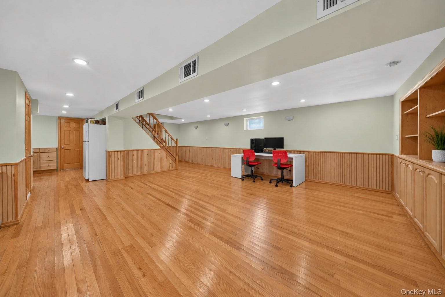 471 Beech Street thumbnail 18