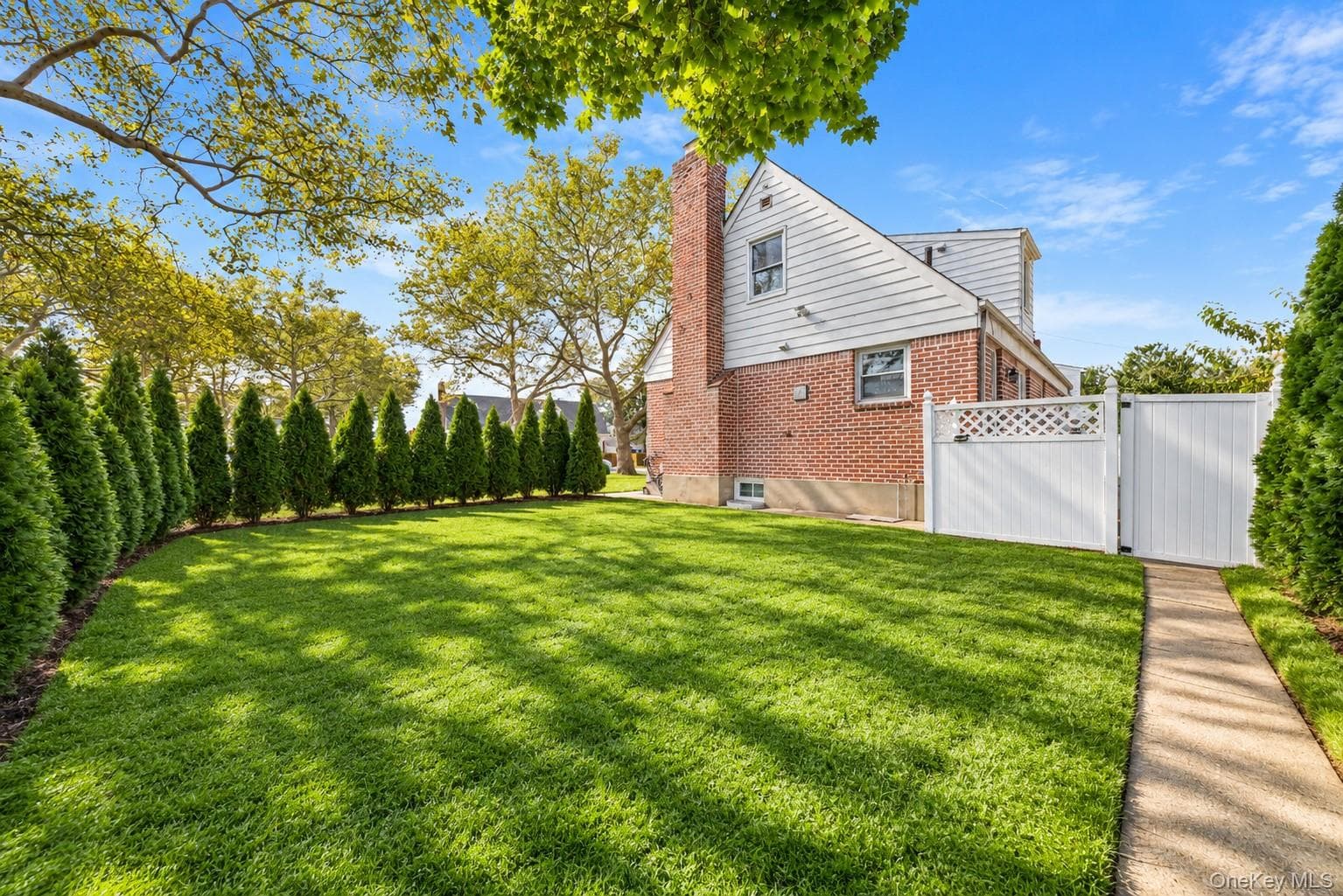 471 Beech Street thumbnail 20