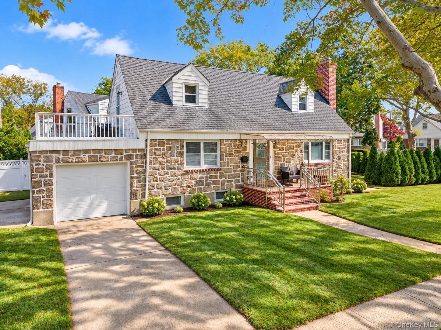 471 Beech Street, New Hyde Park