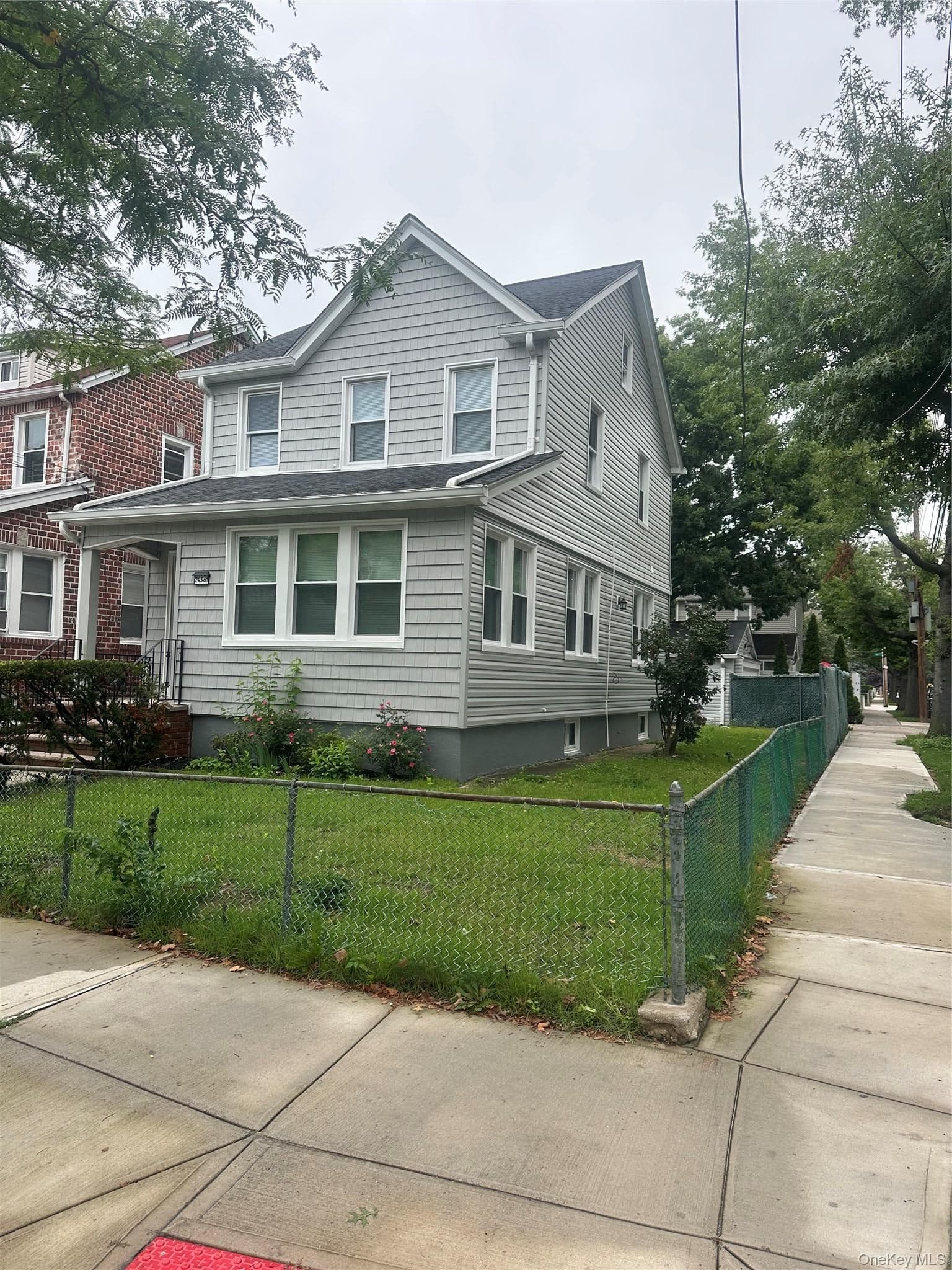 243-61 Mayda Road thumbnail 2