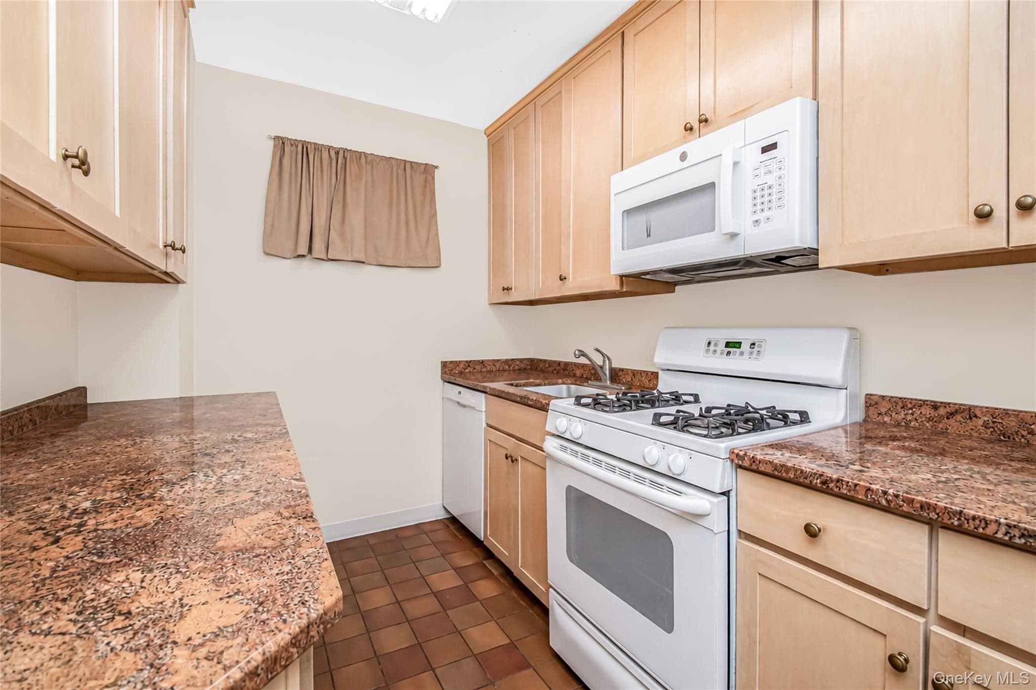 5900 Arlington Avenue Unit: 4G thumbnail 5
