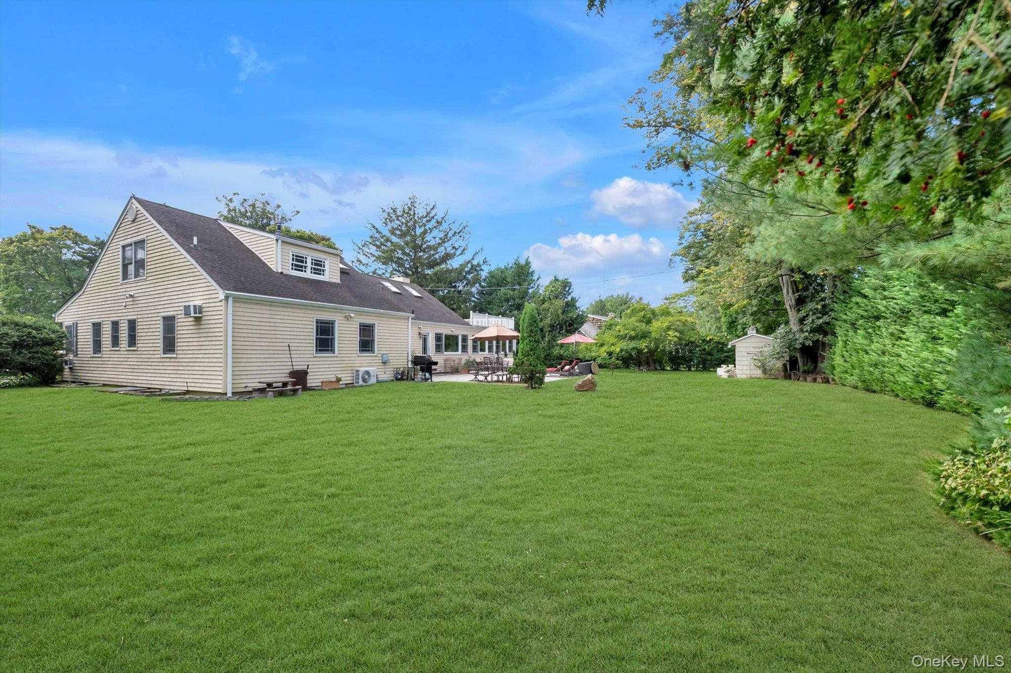 1361 Boxwood Drive thumbnail 27