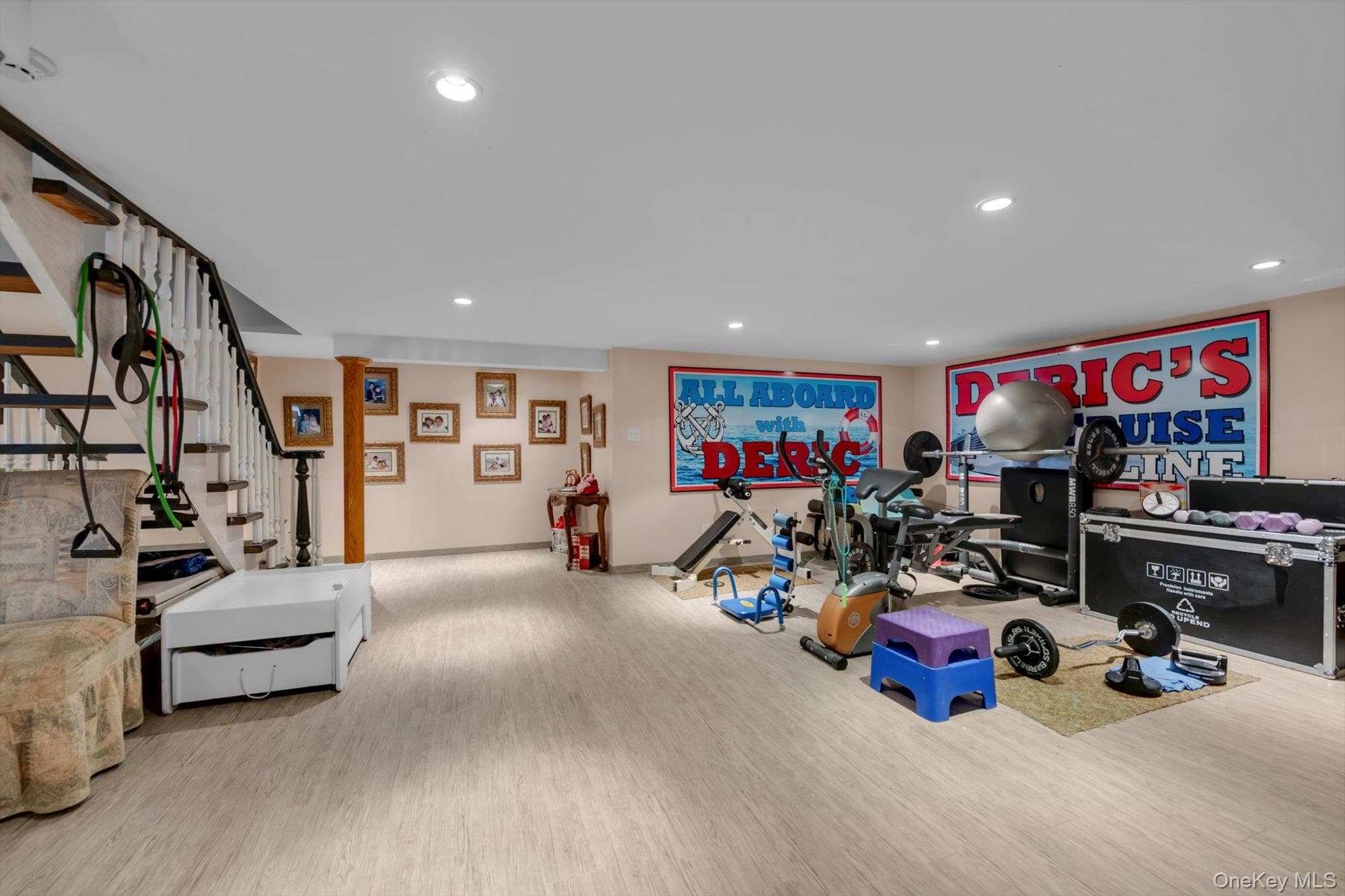 1361 Boxwood Drive thumbnail 22