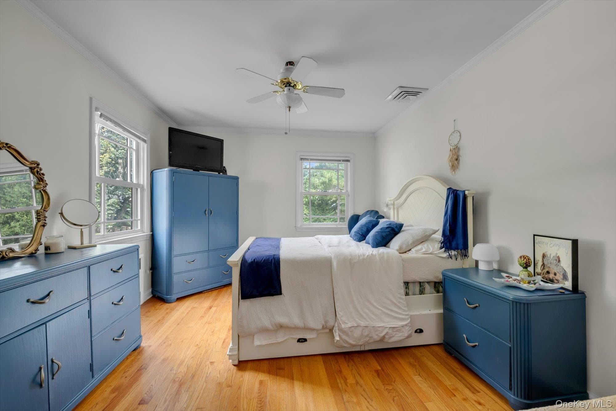 1361 Boxwood Drive thumbnail 14