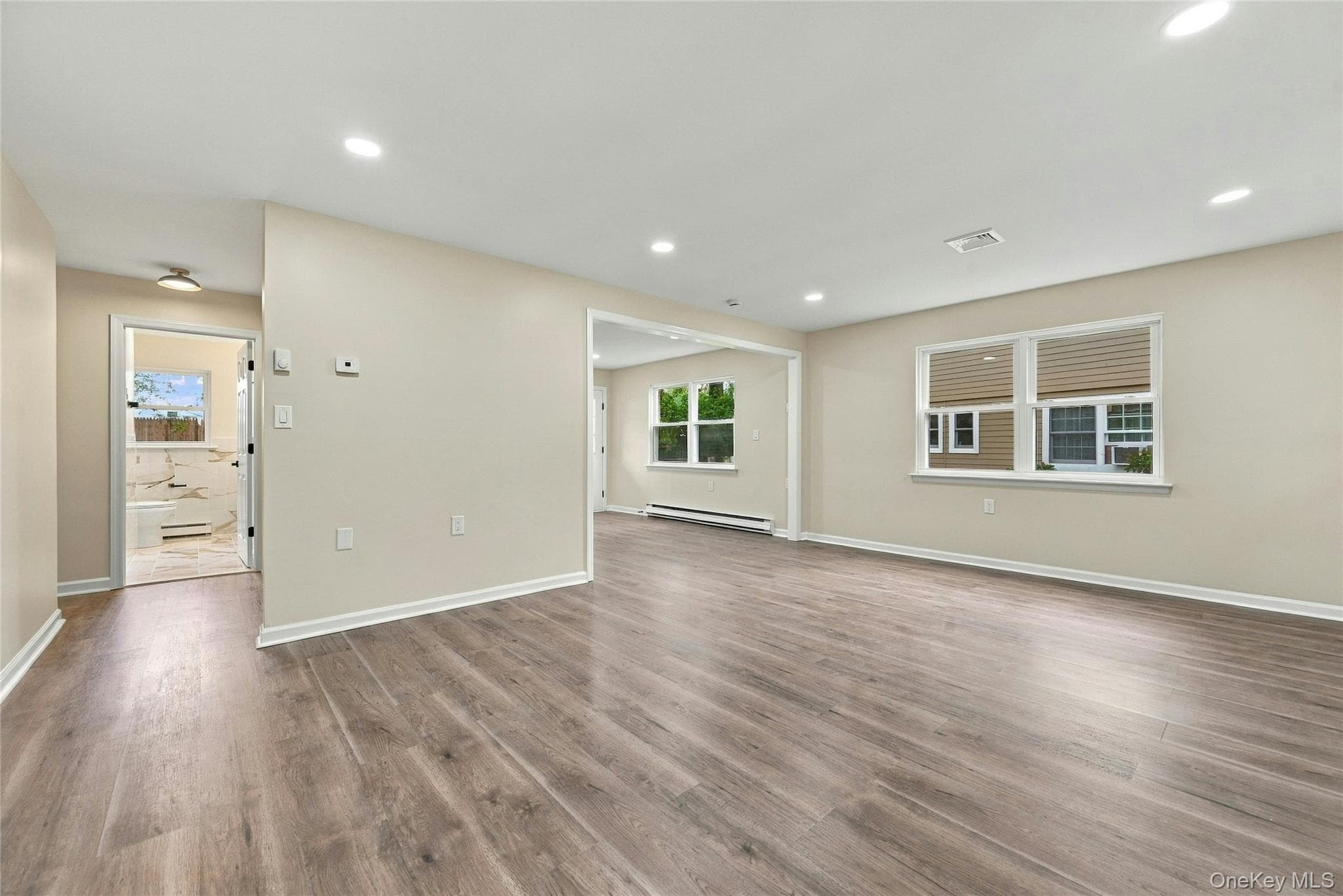 257 Edinburgh Drive thumbnail 6