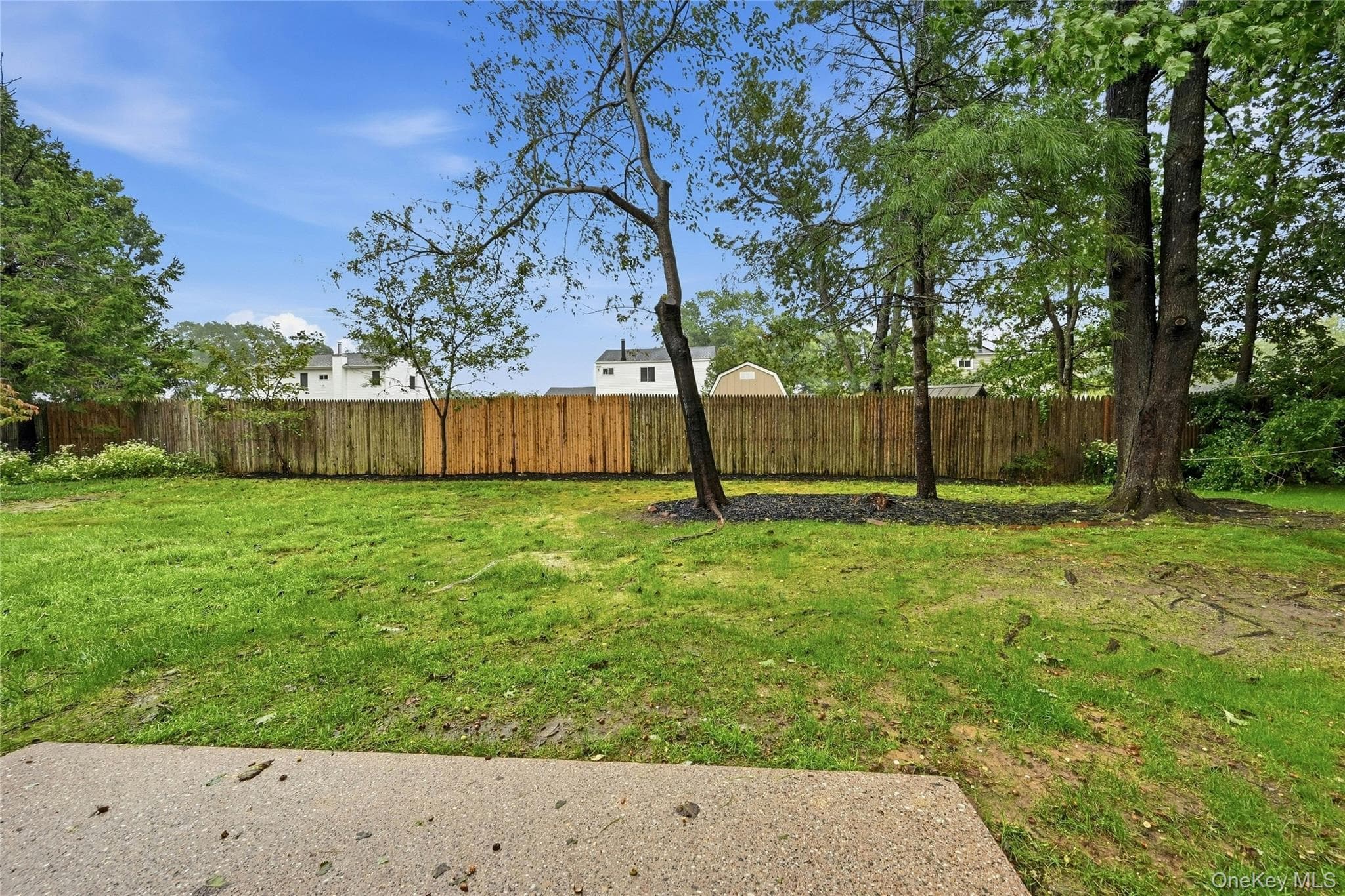 257 Edinburgh Drive thumbnail 31