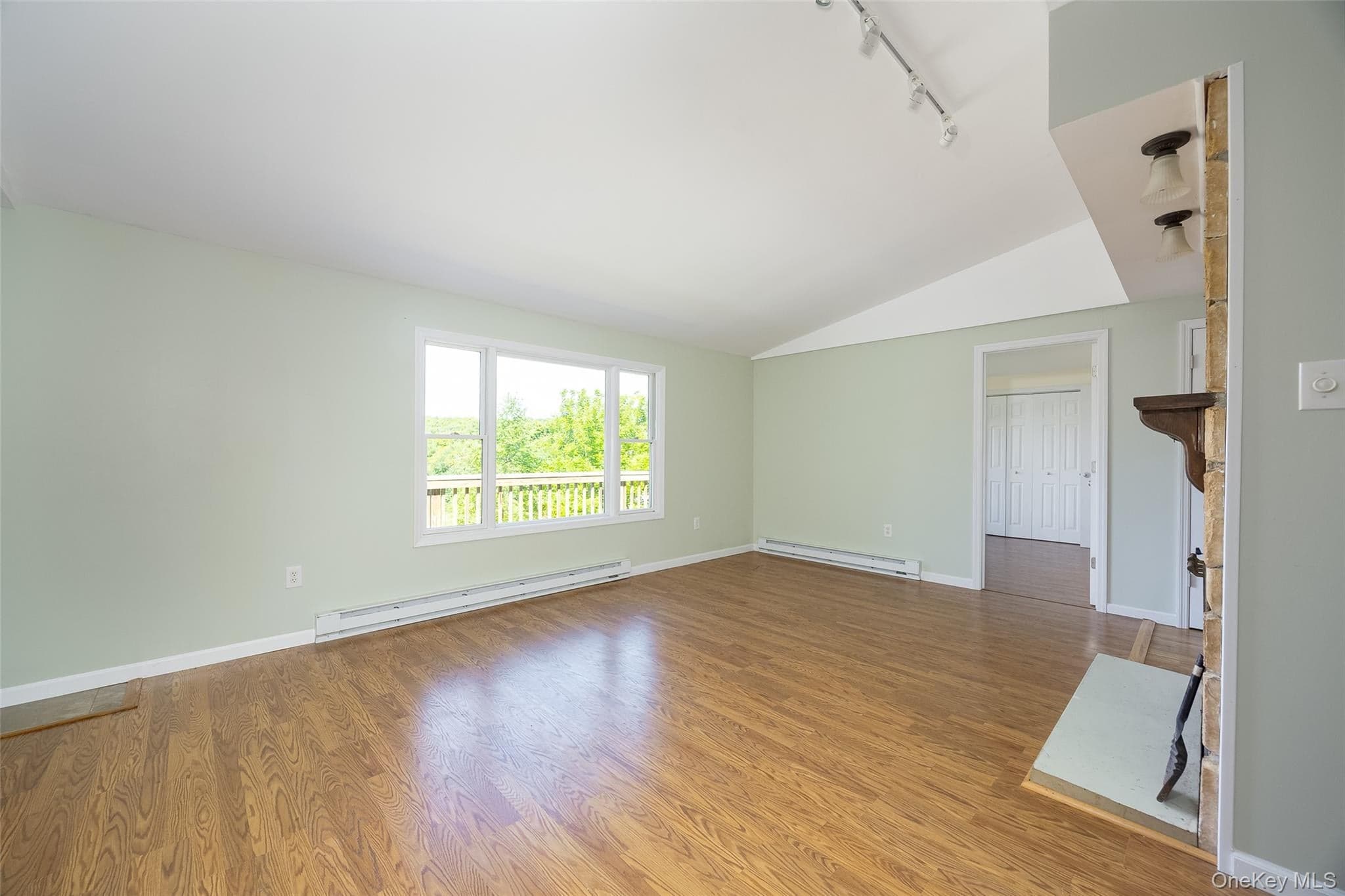 160 Academy Hill Road thumbnail 3