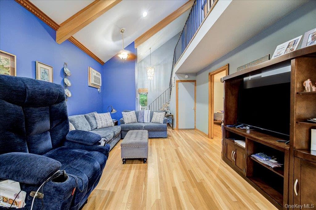142 N Emerald Drive thumbnail 16