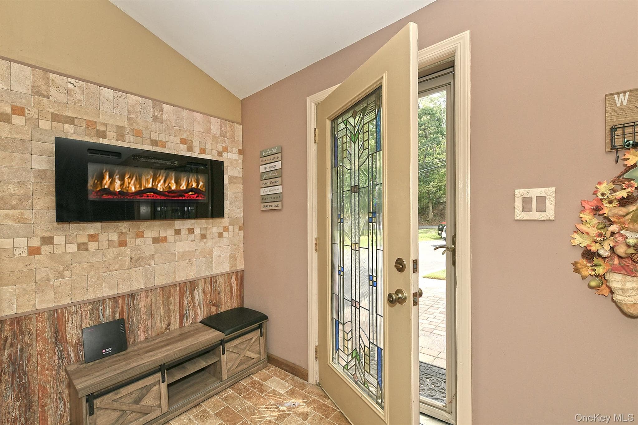 150 Hallock Landing Road thumbnail 6