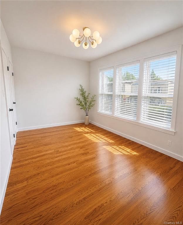 214 E 38th Street thumbnail 16