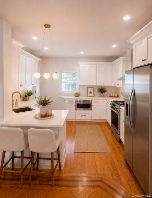214 E 38th Street thumbnail 15