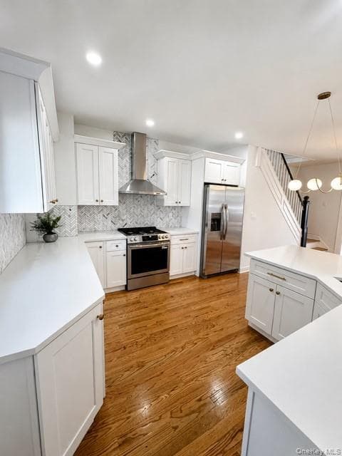 214 E 38th Street thumbnail 10
