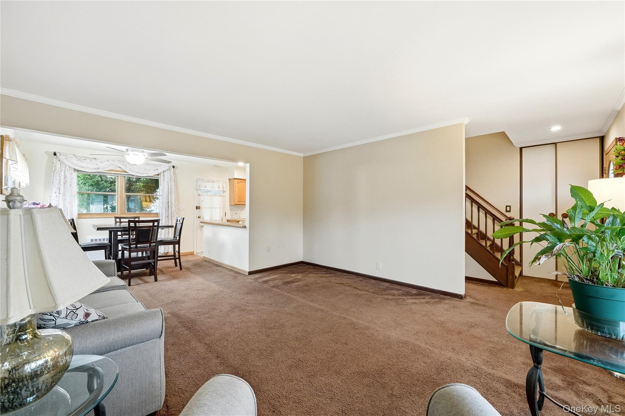 947 White Birch Lane thumbnail 6
