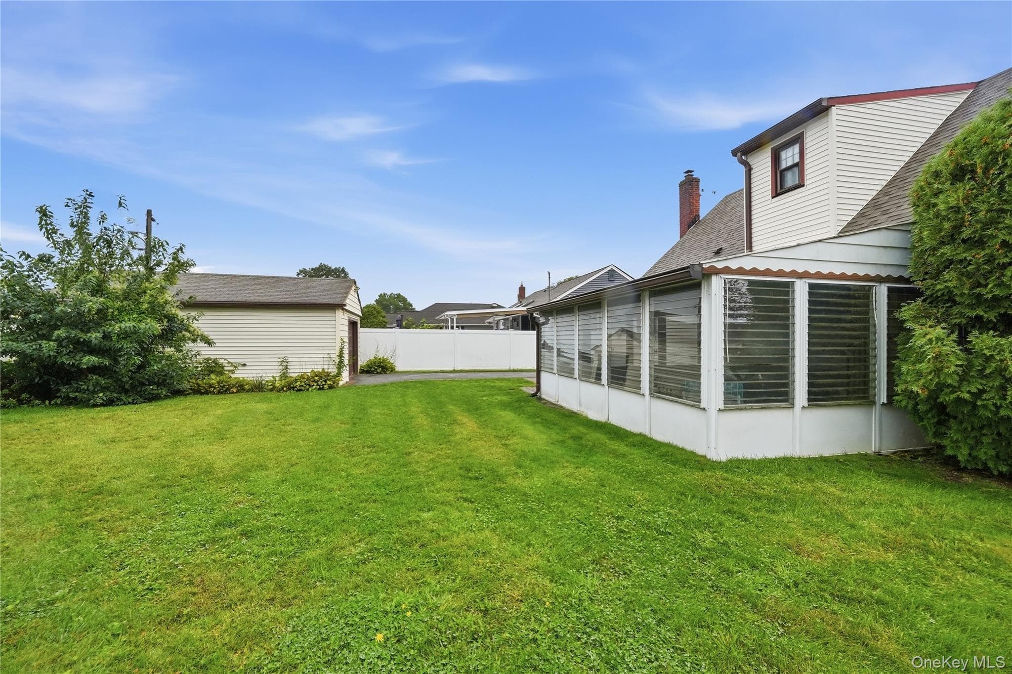947 White Birch Lane thumbnail 31