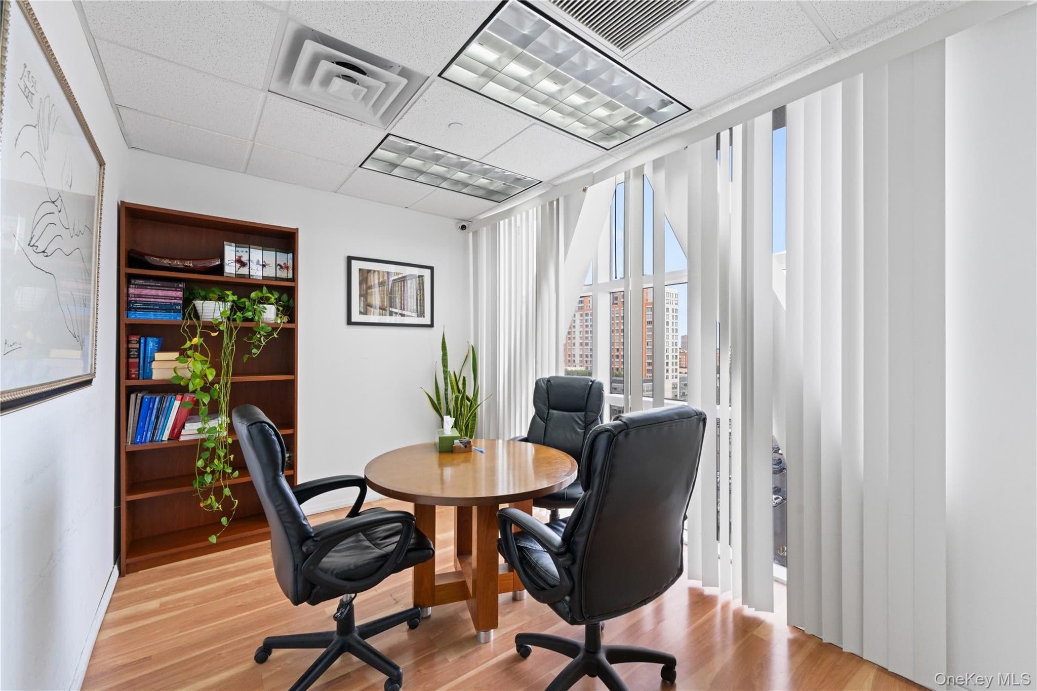 136-33 37th Avenue Unit: 9B, Flushing