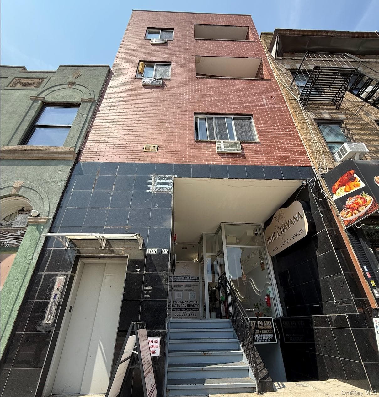 10505 Northern Boulevard thumbnail 2