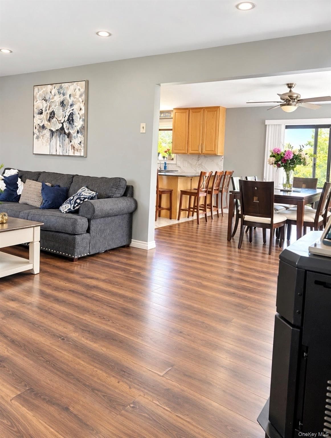 107 Pine Hill Road thumbnail 6