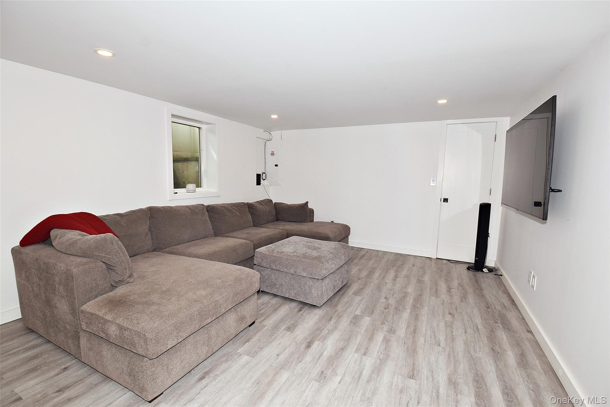 57 Scarcliffe Drive thumbnail 22