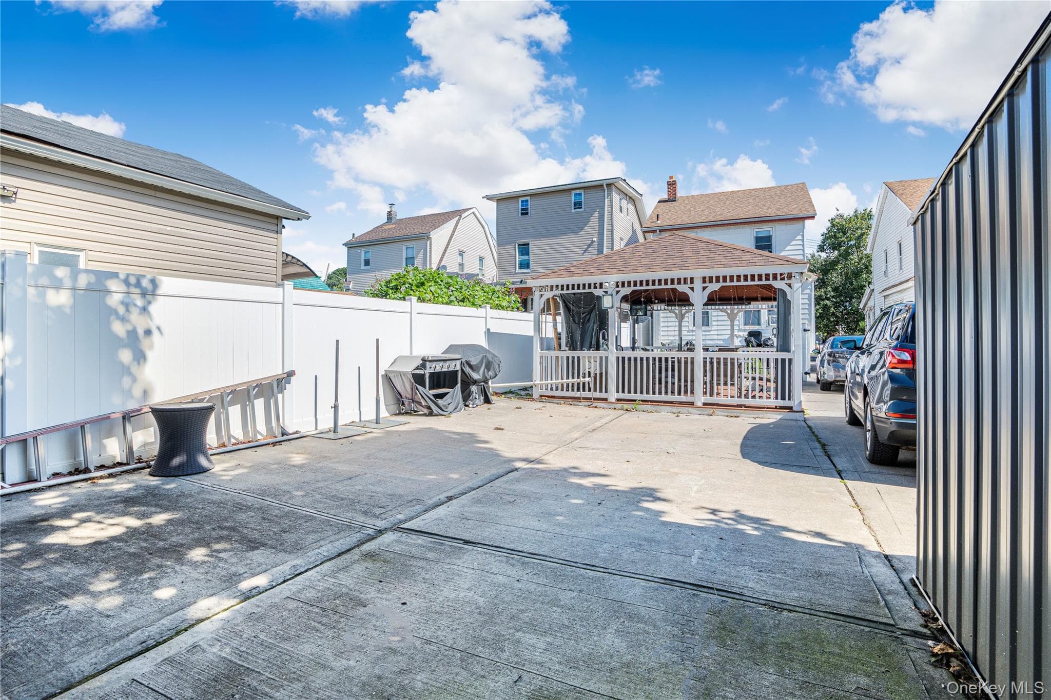 8806 Hollis Court Boulevard thumbnail 13