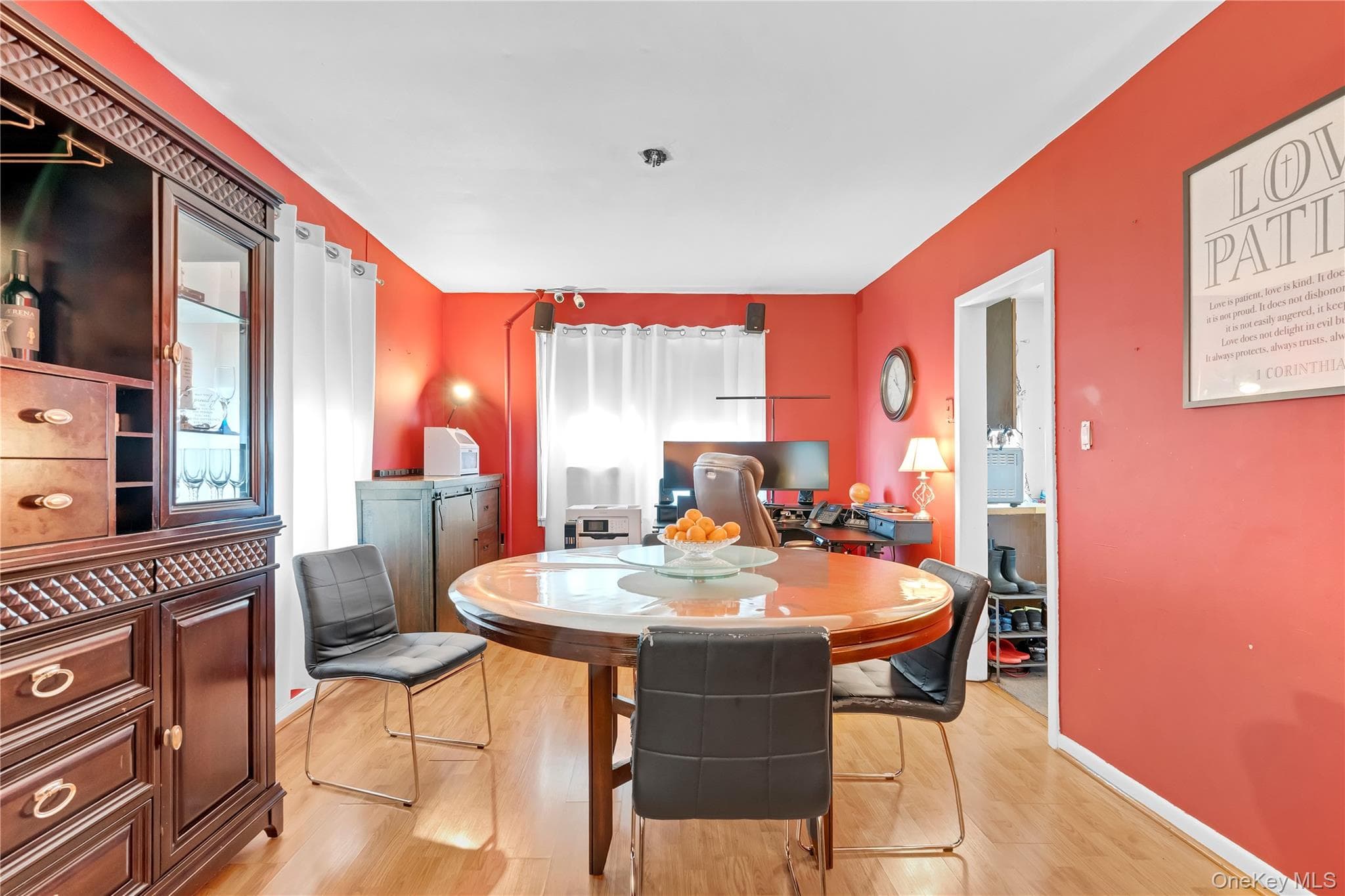 8806 Hollis Court Boulevard thumbnail 4
