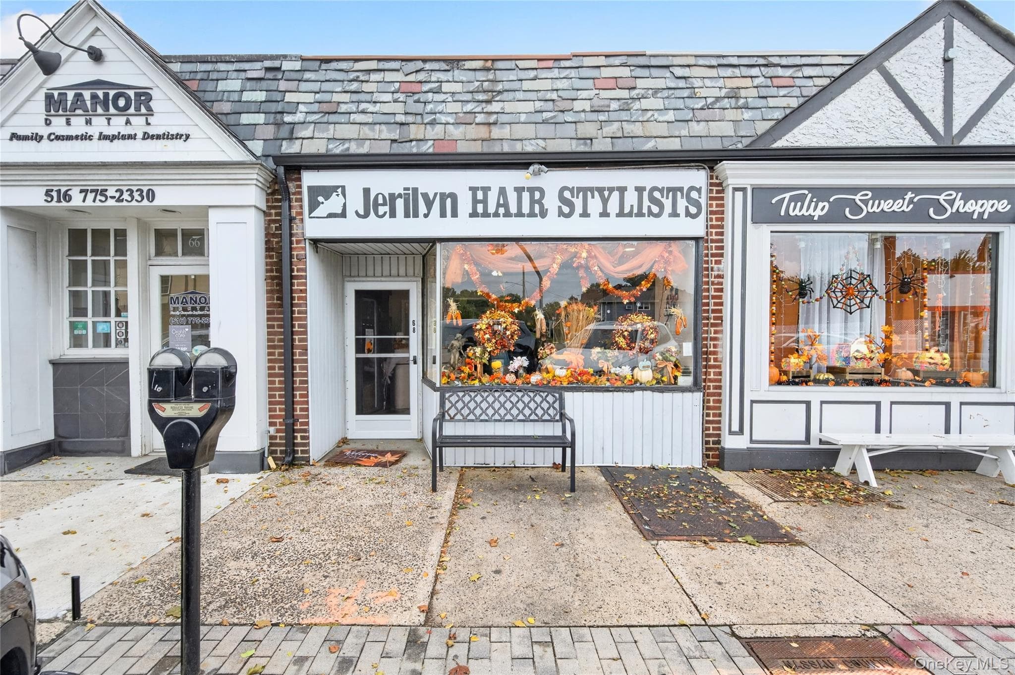 68 Covert Avenue, Garden City