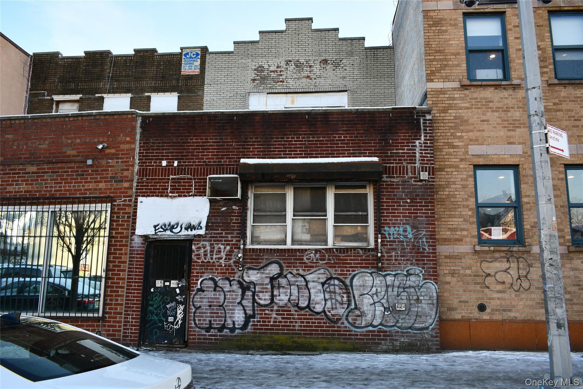 150-16 Hillside Avenue, Jamaica