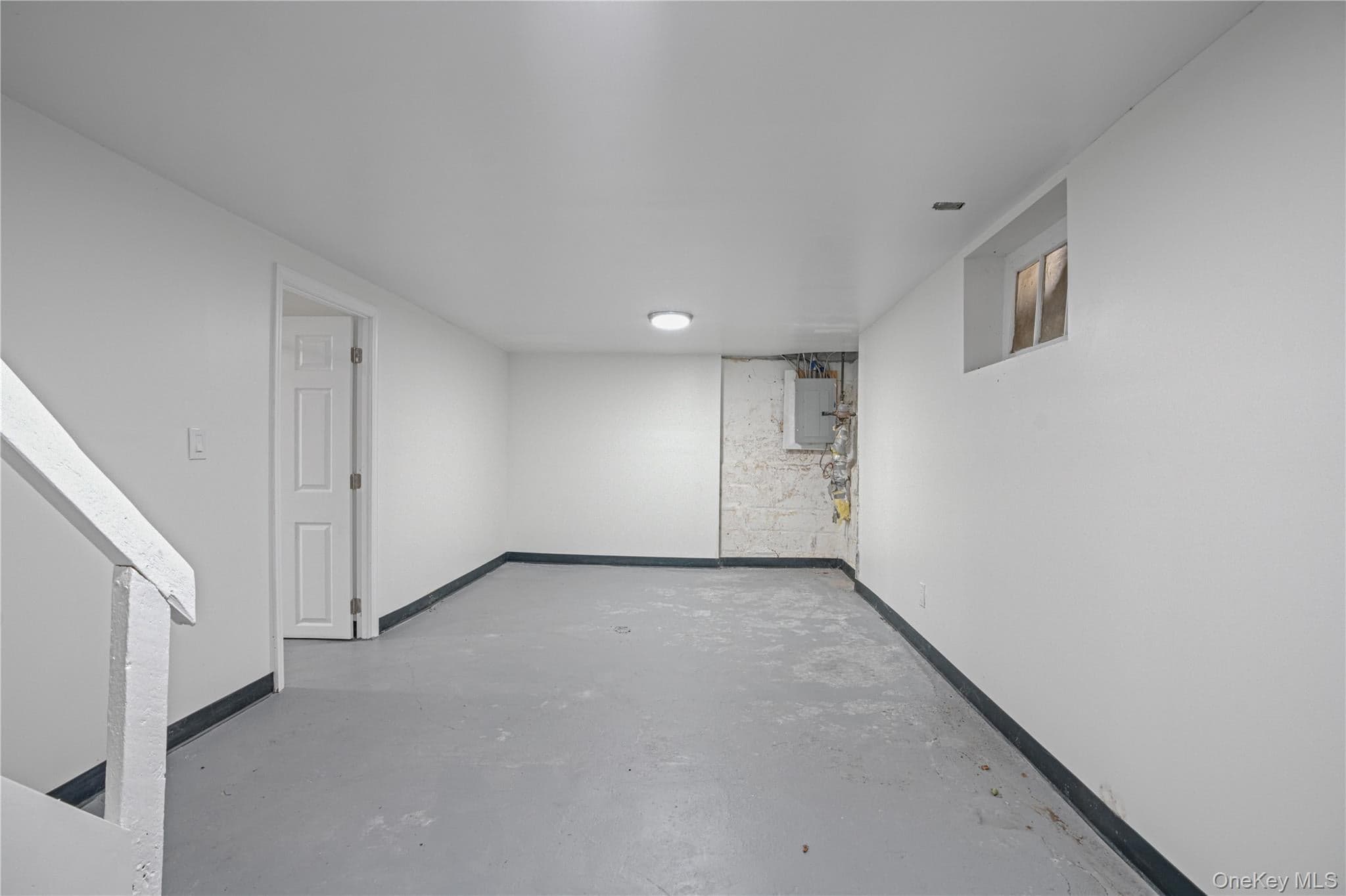 9020 205th Street thumbnail 11