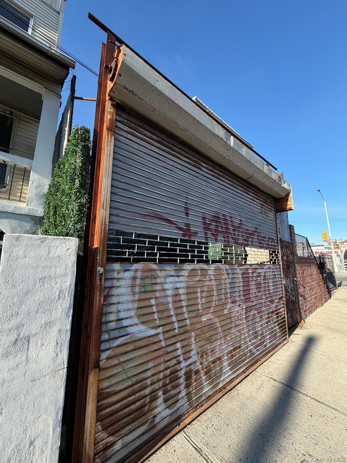 442 E 175th Street thumbnail 5