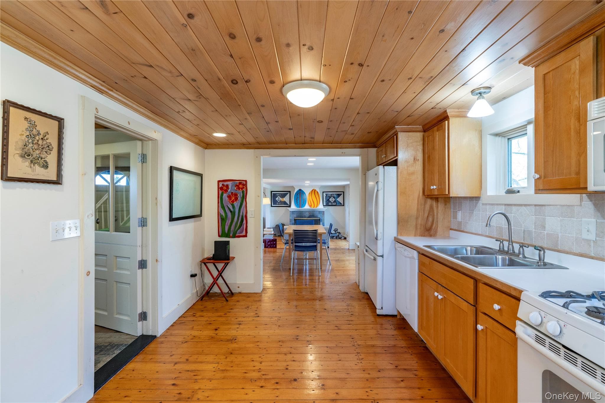 606 Church Avenue thumbnail 19