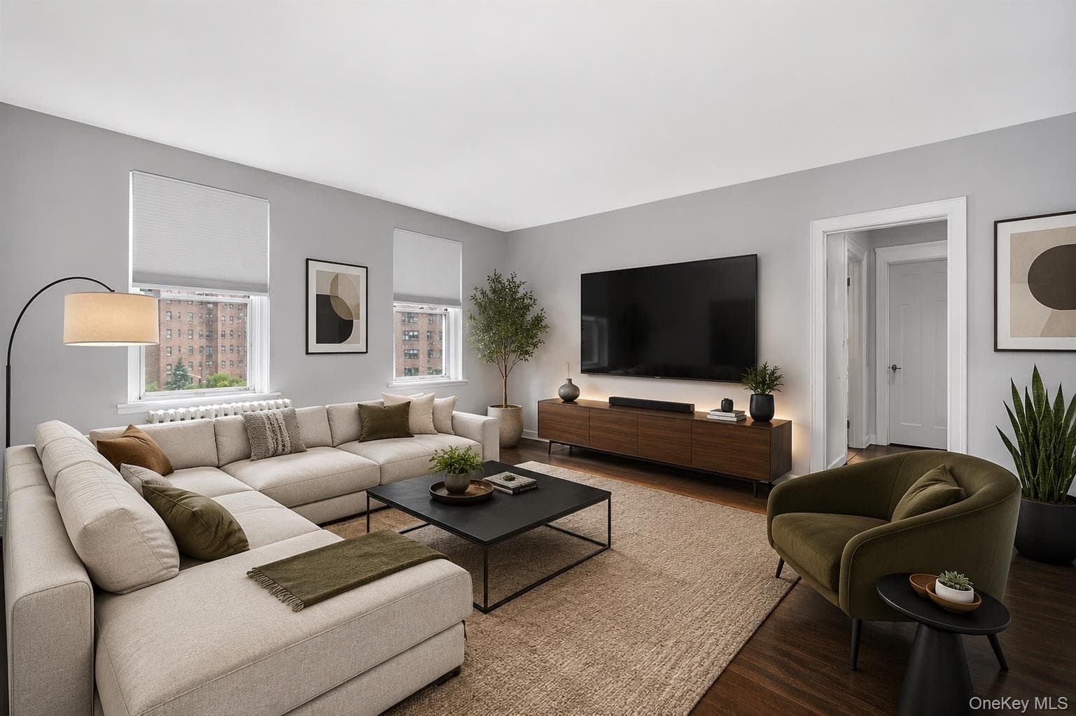472 Gramatan Avenue Unit: DD3, Mount Vernon
